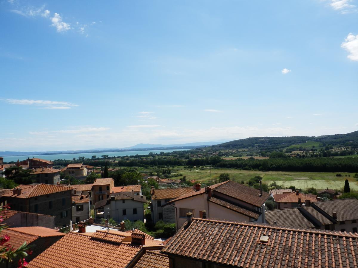 Appartamento Oscar Tuoro sul Trasimeno Kültér fotó